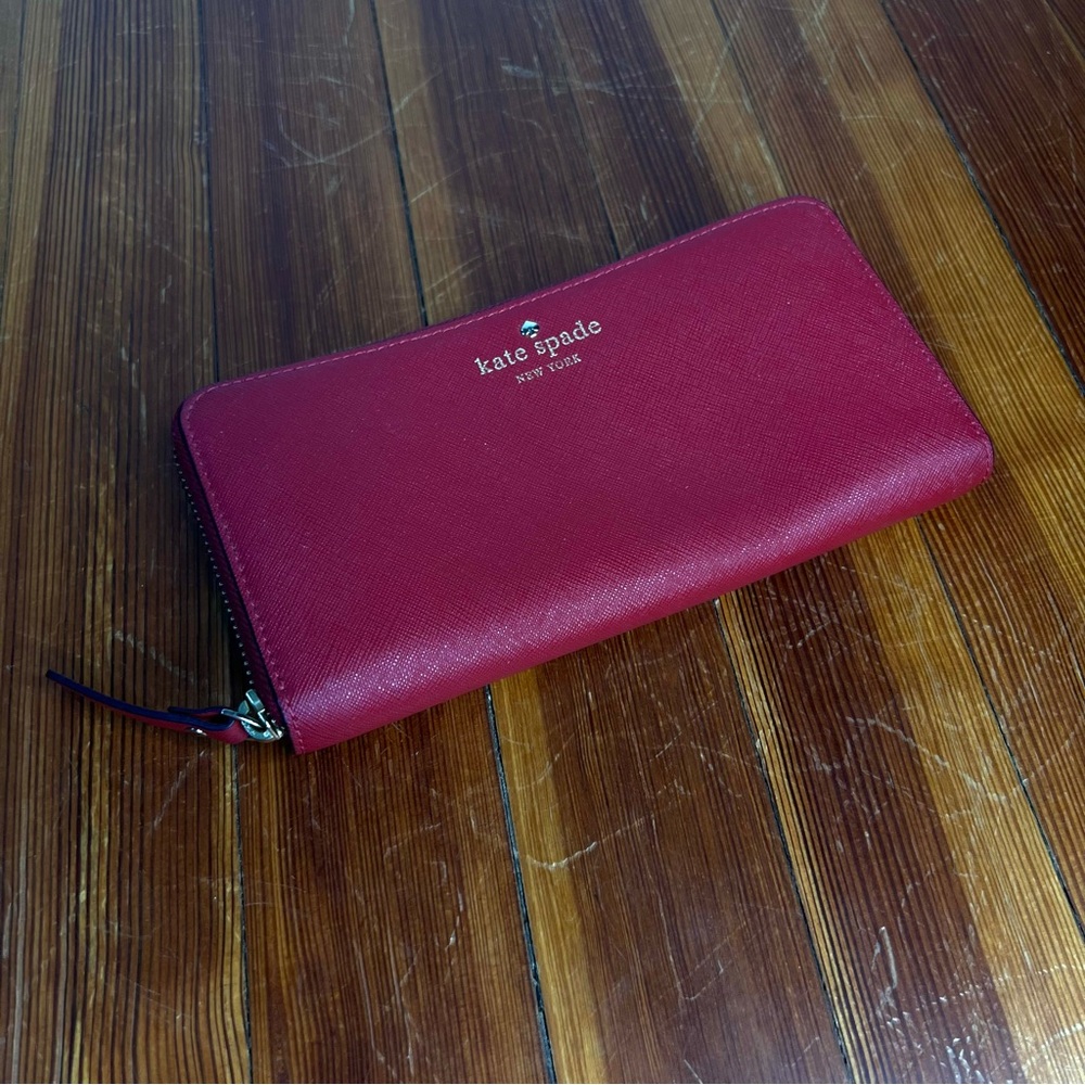 Kate Spade Leather Burgundy Zip Accordion Wallet
